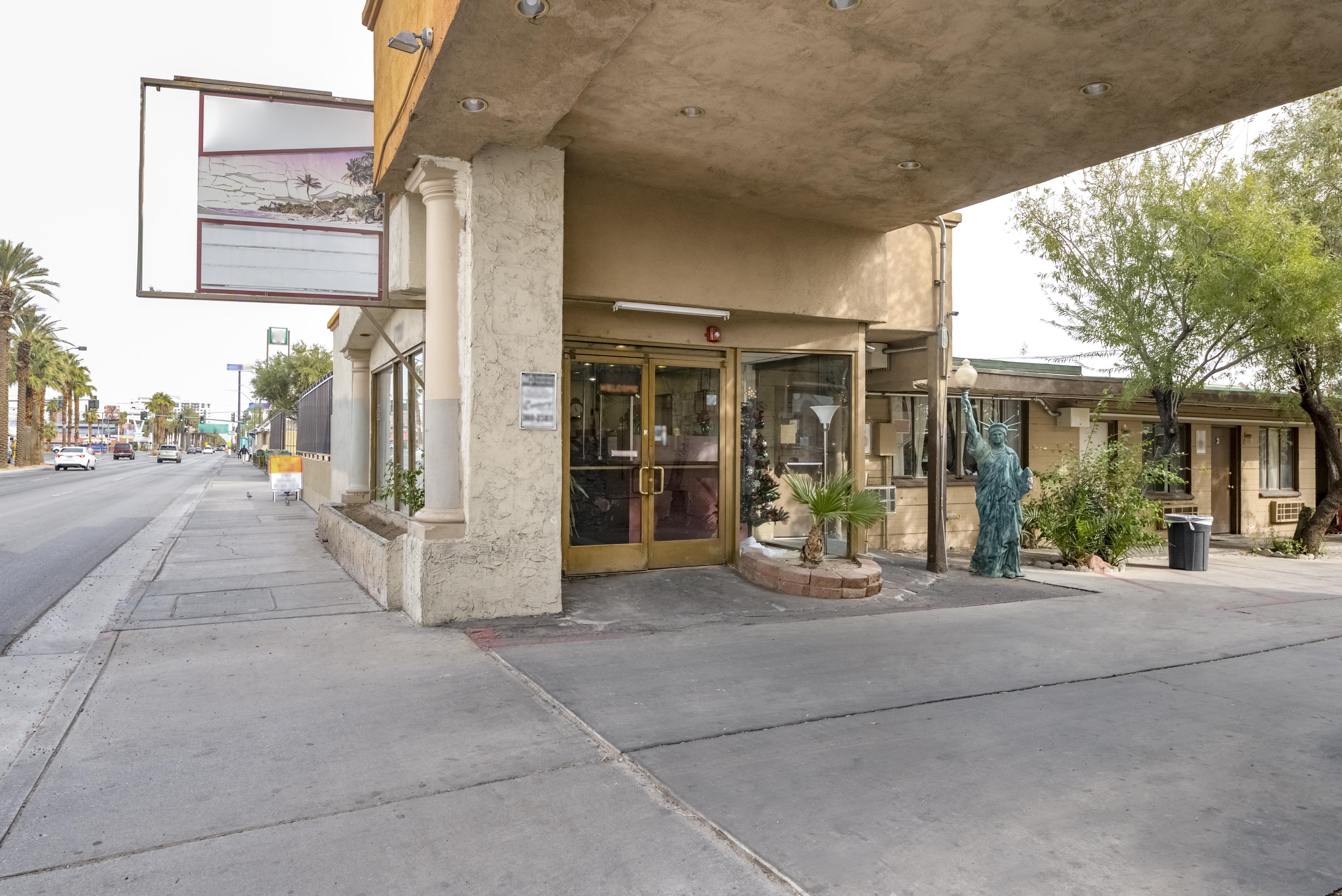 Oyo Oasis Motel Las Vegas I-15 Kültér fotó